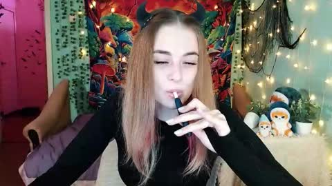 sofia_rosemary online show from December 2025 11:39:02 AM