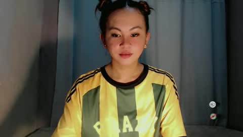 Snapshot of sofia_sweetheart18 chatting on May 2026 02:18:01 AM sofia_sweetheart18 online show from May 2026 02:18:01 AM