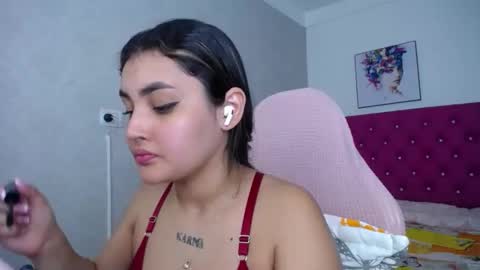 Sofia online show from June 2026 02:33:01 PM
