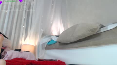 Snapshot of sofiabaileys chatting on February 2025 06:20:02 PM Sofia welcome to my room online show from February 2025 06:20:02 PM