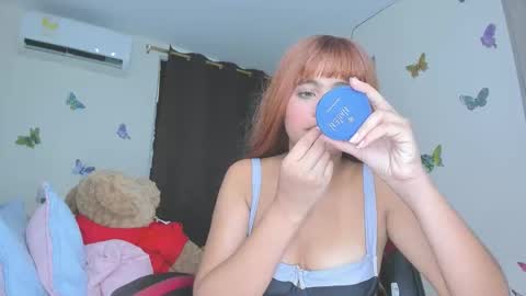 sofiacastillo01 online show from November 2025 03:54:01 PM