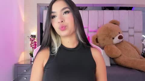 Sofia  online show from March 2025 11:51:01 AM