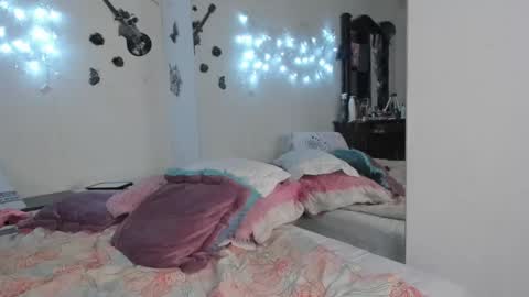 sofiacruz16 online show from January 2025 11:15:02 AM