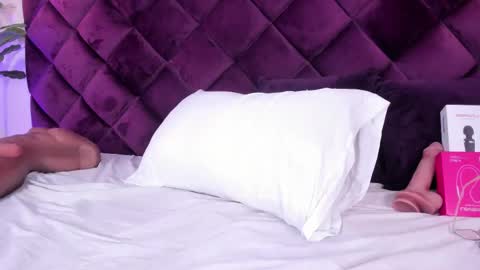 Sofia online show from February 2026 11:23:01 PM