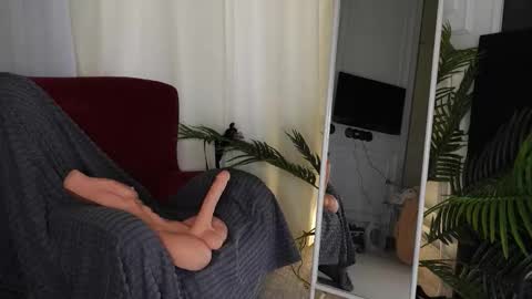 Sofia online show from November 2025 09:04:01 AM