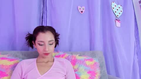 Sofia online show from March 2026 04:58:02 PM