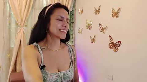 Sofi Bella online show from July 2026 07:16:01 PM