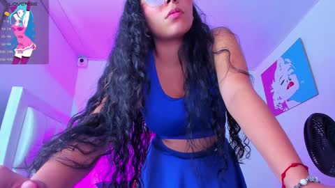  Sofa Daz  online show from December 2024 11:47:01 PM