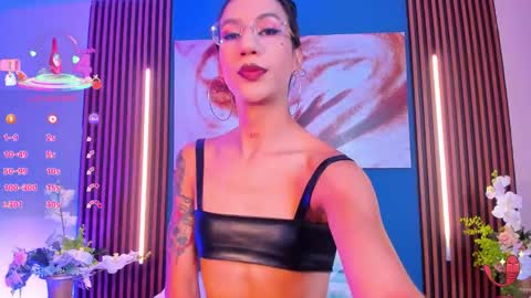 Snapshot of sofiia_grey_ chatting on September 2025 02:22:01 PM Sofi online show from September 2025 02:22:01 PM