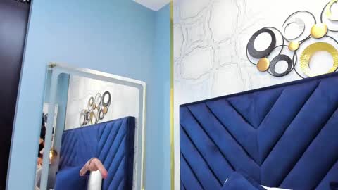 sofiifox online show from February 2025 02:35:02 PM