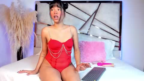 Snapshot of sofijohnsonx chatting on January 2025 01:03:01 PM sofijohnsonx online show from January 2025 01:03:01 PM