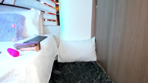 Snapshot of sofijohnsonx chatting on February 2025 12:41:02 PM sofijohnsonx online show from February 2025 12:41:02 PM