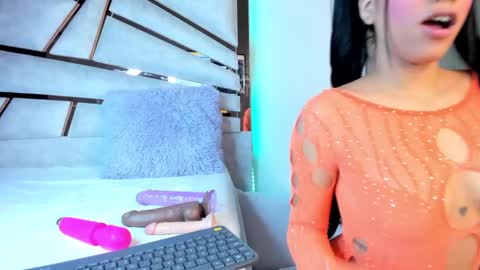 Snapshot of sofijohnsonx chatting on February 2025 03:45:02 PM sofijohnsonx online show from February 2025 03:45:02 PM