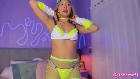 Snapshot of sofly_s chatting on October 2025 04:11:01 AM Sofi online show from October 2025 04:11:01 AM