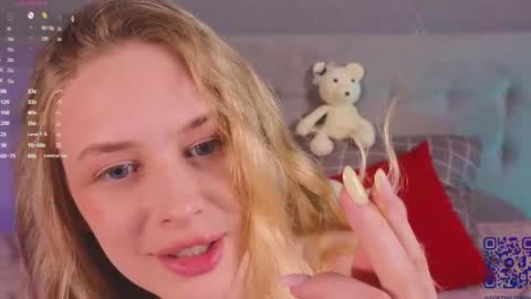 Milisa online show from May 2026 08:36:01 PM