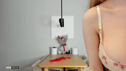 kitty katy online show from February 2026 09:32:01 PM