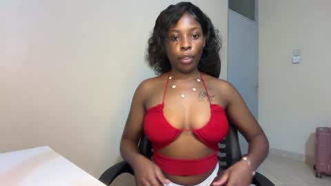 Snapshot of soft_nicole chatting on June 2026 10:23:02 PM soft_nicole online show from June 2026 10:23:02 PM