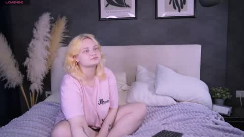 Sofi online show from October 2025 07:53:01 PM