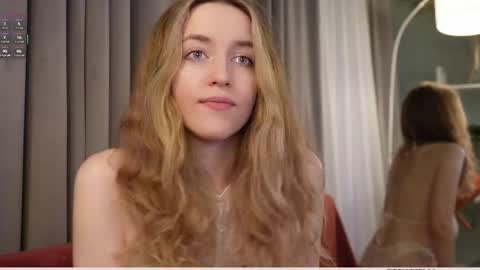 softdreamer_ online show from November 2025 12:55:01 PM