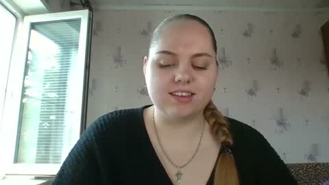 Snapshot of softhypnose chatting on June 2026 08:18:01 AM softhypnose online show from June 2026 08:18:01 AM
