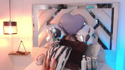    online show from February 2026 12:15:01 PM