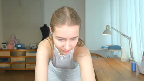 Bella online show from January 2025 11:02:02 AM