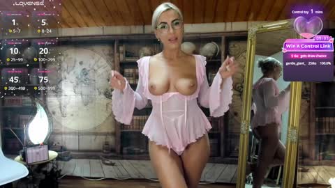 Criss online show from January 2025 09:16:01 PM