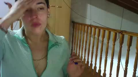 Sol Bombom online show from November 2025 02:23:02 AM