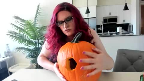 Snapshot of someonespeicial chatting on October 2025 06:45:02 PM someonespeicial online show from October 2025 06:45:02 PM