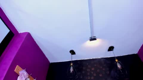 Alexa online show from September 2025 03:14:01 PM