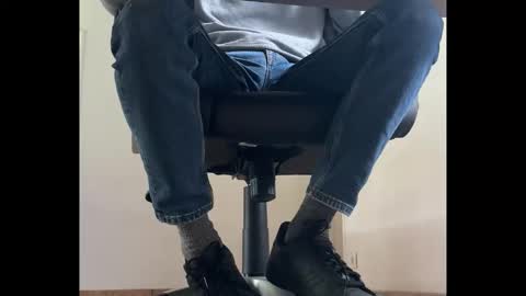 Sondages online show from October 2025 12:02:02 PM