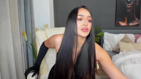 Sonia  Rey online show from February 2026 03:39:01 PM