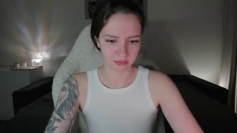 Snapshot of sonia_moon_ chatting on September 2025 02:24:02 AM sonia_moon_ online show from September 2025 02:24:02 AM