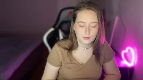 OksiFels online show from February 2026 04:17:01 PM