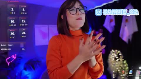 Sonnie online show from October 2025 02:26:01 PM