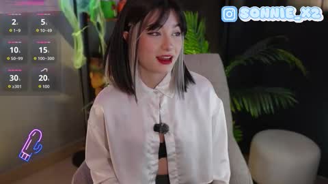 Sonnie online show from October 2025 03:13:01 PM