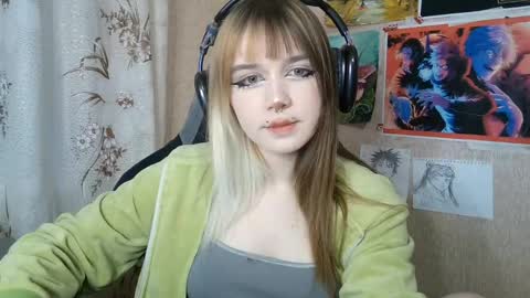 Mila online show from May 2026 04:16:01 PM