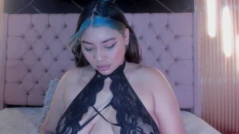 Sophia  online show from February 2026 11:44:01 AM