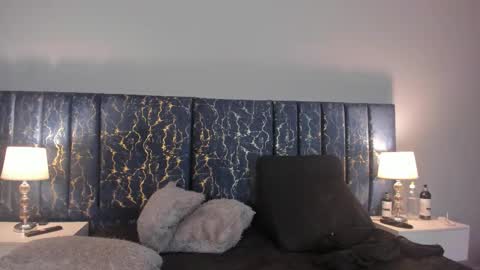 Sofia  online show from October 2025 02:07:01 PM