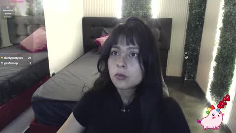 Sophi  online show from February 2026 01:54:02 PM
