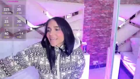 Sophia Paris online show from October 2025 03:07:01 AM