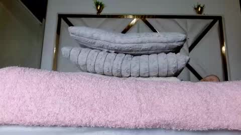 SophiaLee online show from February 2026 01:02:02 AM