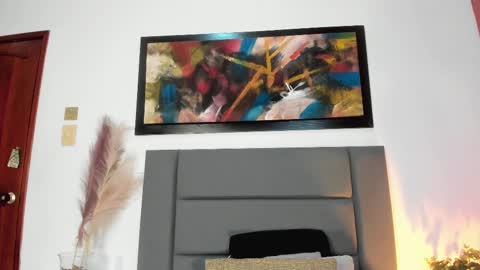 sophiacolliins online show from October 2025 11:51:02 AM