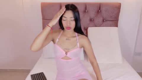 Snapshot of sophiacutteee chatting on October 2025 12:16:01 PM Sophia online show from October 2025 12:16:01 PM