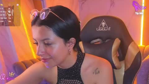Snapshot of sophiadoll_tf chatting on May 2026 01:31:01 PM sophiadoll_tf online show from May 2026 01:31:01 PM