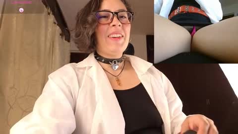 Sophia online show from October 2025 01:46:02 AM