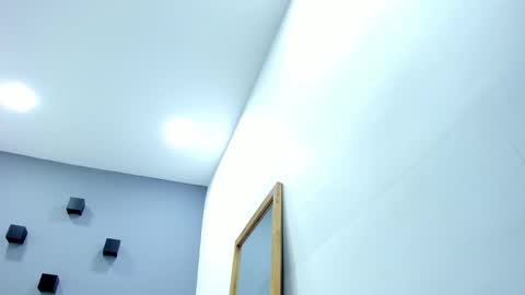 Sofi online show from February 2025 12:01:02 PM