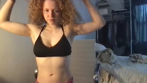 sophie21xoxo online show from September 2025 12:59:02 PM