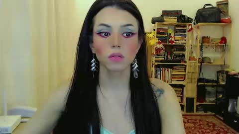 Sophie Fantasys online show from November 2025 08:41:02 PM