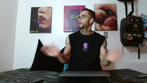 SOPHIE - FOXX online show from July 2026 12:03:01 PM